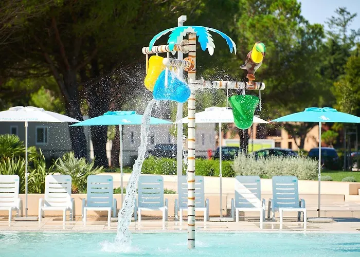 Stella Maris Mobile Homes 4*