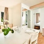 منتزه العطل Stella Maris Mobile Homes أوماغ