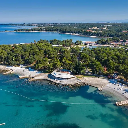 Stella Maris Mobile Homes 4* Умаг