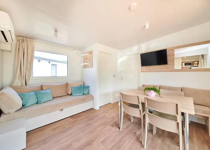 Stella Maris Mobile Homes Park za odmor 4*