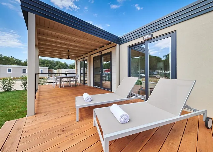 Stella Maris Mobile Homes 4*